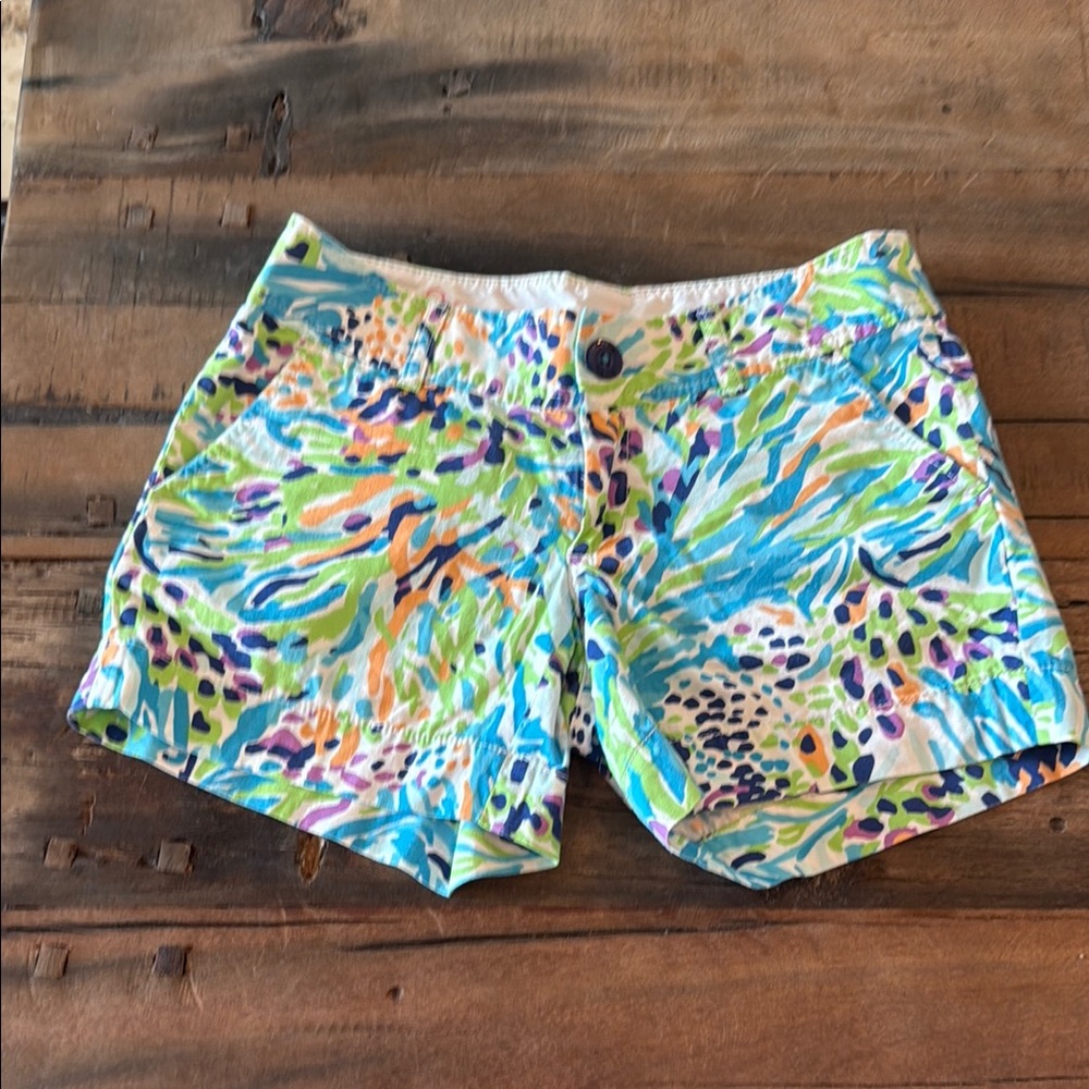Great Condition Lilly Pulitzer Callahan Short Size 00